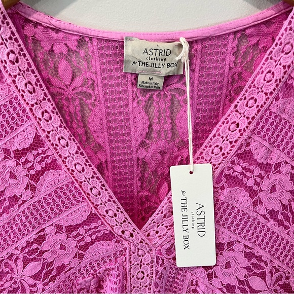 NWT Jilly Box x Astrid Clothing: Famous Midi size Medium pink - Picture 5 of 9